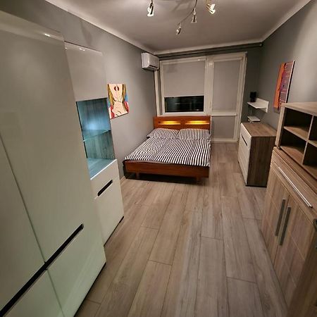 Ferienwohnung Luxury Aparments Klimatyzacja Z Prywatnym Parkingiem Radom Exterior foto