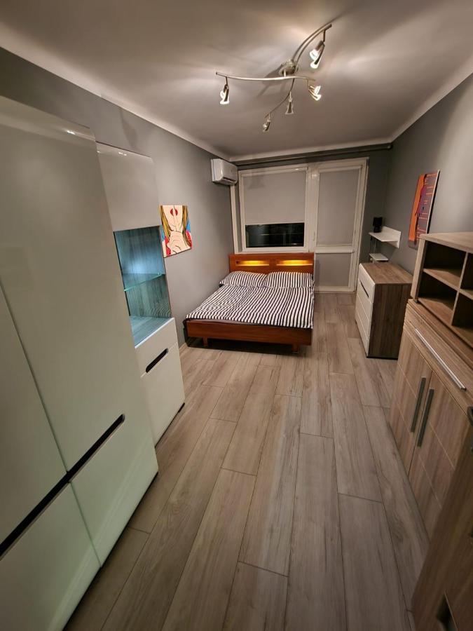 Ferienwohnung Luxury Aparments Klimatyzacja Z Prywatnym Parkingiem Radom Exterior foto